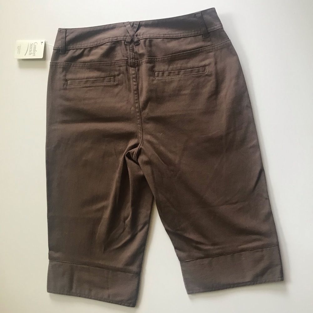 CHRISTOPHER & BANKS Capris Pants Brown Comfort Stretch Button Cuff Size 4 - Picture 5 of 7